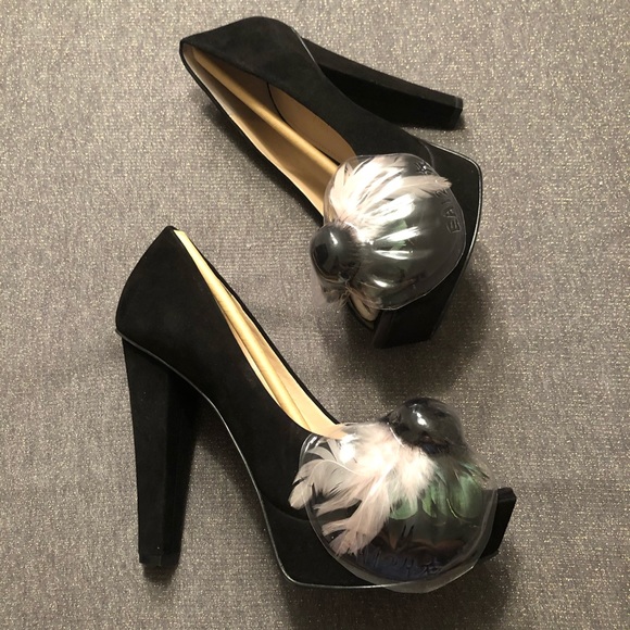 *NIB* Enzo Angiolini Red Carpet Pump Black Suede - Picture 6 of 8